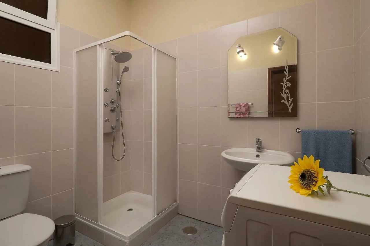 Paradise House Calheta Holiday home Calheta  0*, Calheta (Madeira) Portugal